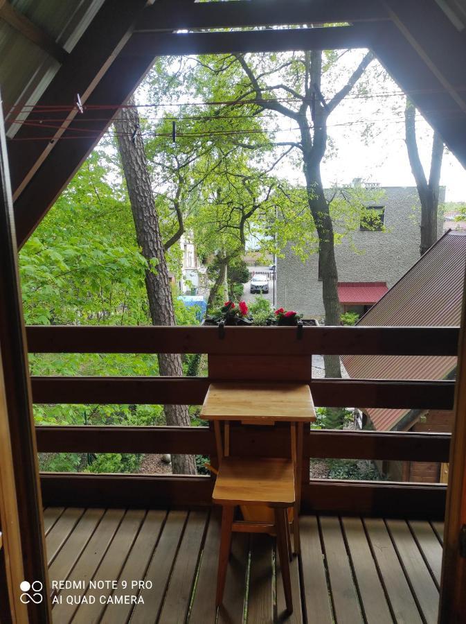 Chatki Saturnina I Pokoje 斯维诺乌伊希切 外观 照片